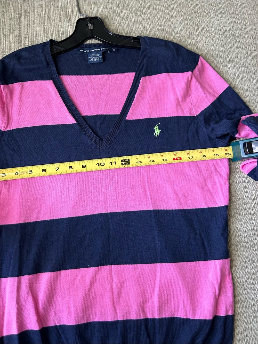 RALPH LAUREN POLO (NWOT) V-Neck Top - Unisex - Picture 5 of 7